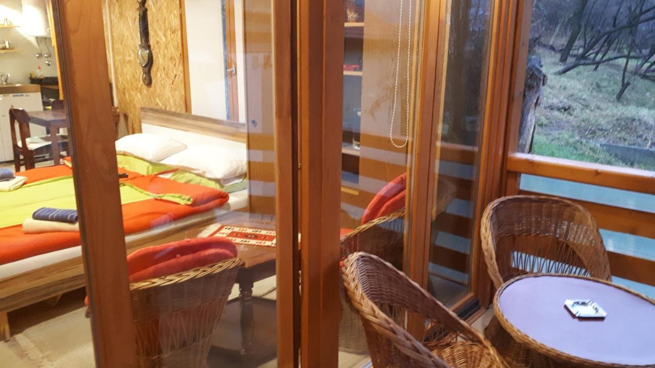 Obiteljski Apartman Borovi Visoko Εξωτερικό φωτογραφία